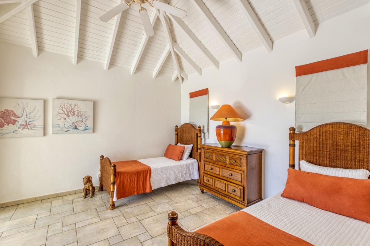 33- Location villa piscine Sea Vous Play Terres Basses Saint Martin_chambre 3